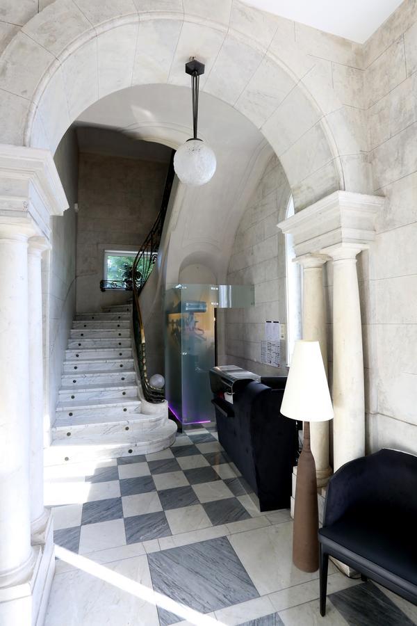 Chateau Blanchard Chazelles-sur-Lyon Eksteriør billede